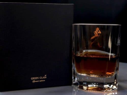 Recycled glass tumbler handcrafted from a bottle – sustainable and artistic drinkware by Green Glass
