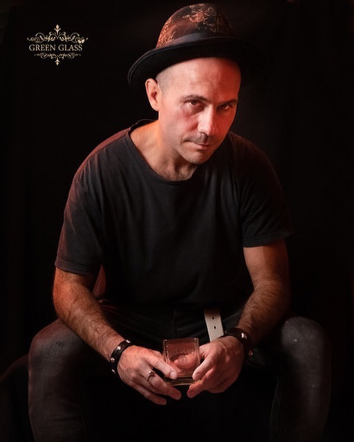 Glass Artist Lanchi